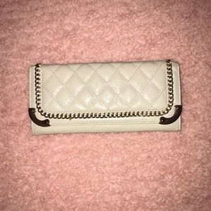 Nude/off White Clutch